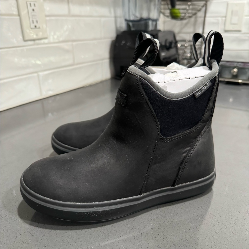 Women’s Xtratuf boots